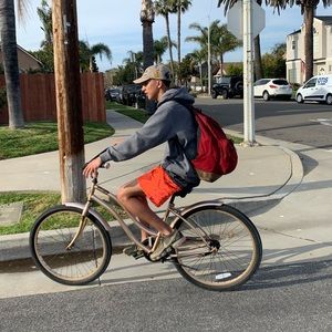 Meet your Posher, Javier